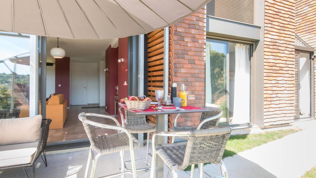 Appartement 100% Relax avec Jacuzzi Privatif à Sarlat Extérieur photo